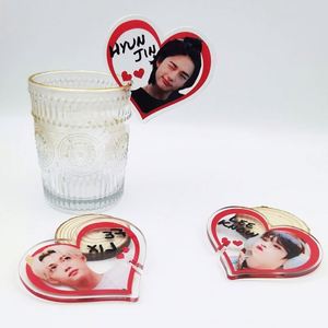 Venta al por mayor de dijes decorativos de acrílico impermeables con imagen de ídolos Kpop, personalizables en tamaño y grosor, para crear tu propio diseño. - Product Image 6