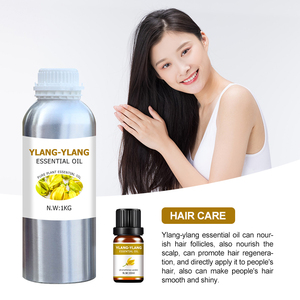 Suministro de fábrica 100% Aceite esencial de ylang puro y natural <span class=keywords><strong>para</strong></span> el cuidado de la piel y el cabello | Aceite de grado cosmético <span class=keywords><strong>para</strong></span> cantidad a granel - Product Image 4