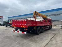 Grue à flèche articulée CLW de 14 tonnes à 5 sections, composants Zoomlion, haute efficacité, montée sur châssis Dongfeng Jinchen KH 8x4 motorisé