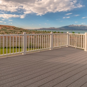 Planches de terrasse en WPC avec système T&G, sans joint, <span class=keywords><strong>languette</strong></span> et rainure, panneaux de terrasse en WPC creux, légers et durables, terrasse extérieure - Product Image 3