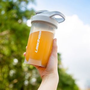 Botellas Mezcladoras Ecológicas Unisex para Gimnasio y Fitness, Vasos para Beber Directo con Proteína en Polvo, Batidor de Alambre Anticorrosión, Aptas para Hervir - Product Image 4