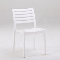Chaise en résine incassable sans bras fabriquée dans les meilleurs matériaux PP 4pc Stack