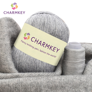 Commercio all'ingrosso di magazzino 50 grammi per pz composizione di <span class=keywords><strong>lana</strong></span> 3%, nylon 70%, viscosa 5% <span class=keywords><strong>e</strong></span> 22% acrilico <span class=keywords><strong>Cashmere</strong></span> come filato per uncinetto - Product Image 5