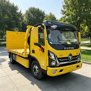 Camion de dépannage à plateau hydraulique Foton Aumark 4x2 5 tonnes, direct usine, pour le sauvetage routier de deux véhicules - Product Image 1