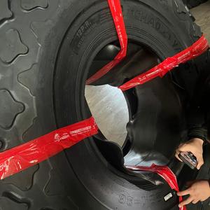 ยางรถบรรทุกหนัก Zc-Rubber 23.1-26 C7 แบบเรเดียลสำหรับงานวิศวกรรม - ยางธรรมชาติใหม่ - Product Image 1