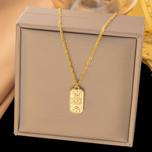 Collier pendentif fleur de tulipe en acier inoxydable plaqué or 18K PVD |   Chaîne à maillons unisexe, bijoux en gros - Product Image 4