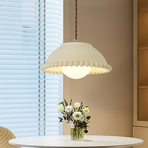 Luminaires de style français crémeux rétro pastoral, luminaires de luxe légers, salle à manger, bar, îlot, chambre à coucher, bureau, lustre, lampes suspendues - Product Image 2