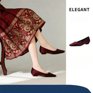 Chaussures à talons hauts tendance et confortables de haute qualité pour femmes, conçues sur mesure par des designers seniors - Product Image 1