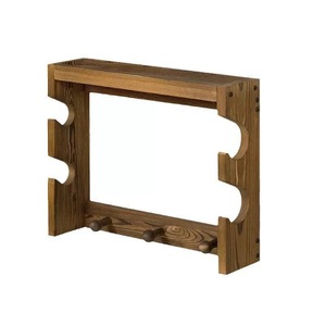 Soporte de pared de madera para bates de béisbol, organizador de almacenamiento de 3 niveles para gorras y pelotas, para uso en el hogar y la sala de estar. - Product Image 3