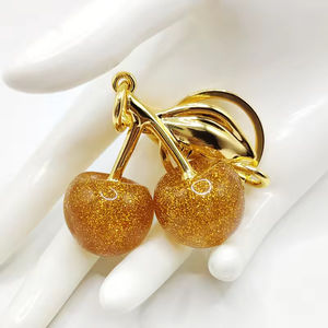 Llavero con Colgante de Cereza Exquisito, el Más Vendido, Decoración para Bolso de Mano o Bandolera, Accesorio de Alta Calidad para Bolsos - Product Image 2