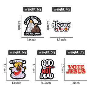 Spille in Metallo di Gesù Personalizzate 'DIO NON È MORTO' Spille Smaltate Morbide Distintivo di Gesù Divertente Spilla da Bavero per Amici - Product Image 5