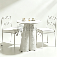 Table de salle à manger extérieure et table basse en métal noir au design moderne, nouvelle collection, fabriquées en usine