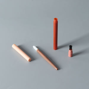 Tube de crayon à <span class=keywords><strong>sourcils</strong></span> vide en plastique pour marque privée, emballage cosmétique automatique à double tête avec <span class=keywords><strong>brosse</strong></span> - Product Image 2