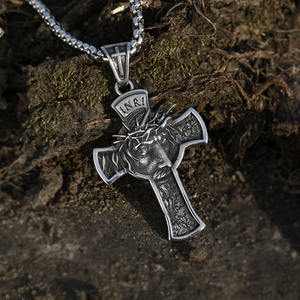 SS8-068P Collar con Colgante de Cruz Simple de Acero Inoxidable para Hombre, Estilo Cristiano, Soldado de Acero, <span class=keywords><strong>Cristo</strong></span> Jesús - Product Image 3