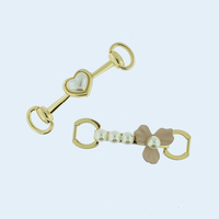 Fabricants en gros femmes talons hauts en métal en alliage de zinc clip à chaussures personnalisé chaîne de chaussures accessoires
