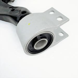 Braccio di Controllo Inferiore Anteriore Sinistro e Destro per Cadillac <span class=keywords><strong>XT5</strong></span> 2.0/3.6L GMC Acadia 23368656 23368652 84328218 - Product Image 3