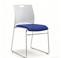 Meubles de bureau exécutifs modernes et abordables, chaises de visiteur empilables en métal et plastique PP