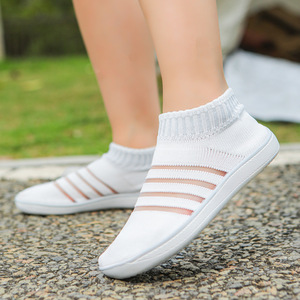 Zapatos de Agua Fly Knit Sin Cordones, Punta Cerrada, Secado Rápido, Forro de Malla, Suela de Goma, Uso en Exteriores de Verano - Product Image 1