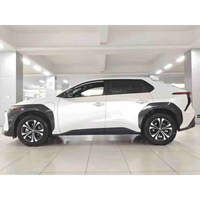 Mobil Bekas 2022 2023 2024 Toyota BZ4X Kendaraan Energi Baru Berkualitas Harga Terjangkau Interior Luas.