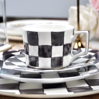 Assiettes à dîner en céramique peintes à la main, motif à carreaux noir et blanc, vaisselle artistique pour la maison, le restaurant, les banquets de mariage
