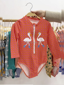 Bán buôn 2025 mùa hè trẻ em <span class=keywords><strong>in</strong></span> Rashguard kết cấu áo tắm kỳ nghỉ trẻ em bên bờ biển bơi bikini kỳ nghỉ Kid Bộ đồ bơi - Product Image 5