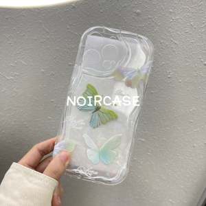 Vente en gros Étui pour filles à bas prix-TPU, transparent, doux, style Ins, motifs papillon, offres en vrac, pour iphone série 16 - Product Image 1