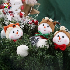 ZAVES Decorazioni Natalizie Adorabile Set di 3 Peluche Pupazzo di Neve Ornamenti da Appendere per Feste e <span class=keywords><strong>Addobbi</strong></span> per <span class=keywords><strong>Albero</strong></span> di Natale - Product Image 1