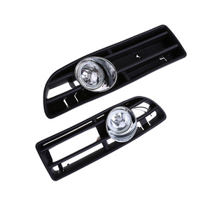 Kit de rejilla para luces antiniebla de exhibición de Hong Kong para Volkswagen Bora Jetta 1999-2005 - Product Image 3
