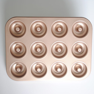 Molde para Pastel de Donuts de Acero al Carbono Antiadherente de Grado Alimenticio con 12 Cavidades - Product Image 6