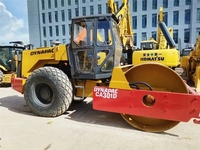 Compacteur routier lourd d'occasion à tambour vibrant simple DYNAPAC CA301D pour la construction d'autoroutes en asphalte