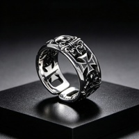 Bague ouverte ajustable en alliage, style rétro punk vintage, avec croix sculptée, bijou de doigt pour homme, idéale pour les motards