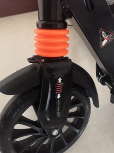 8 pollici tre ruote Scooter veloce pieghevole per bambini Skateboard elettrico nuovo Design alla moda con ruota in PU piccolo stile Surf - Product Image 3