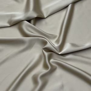 100% Acetat-Doppelsatin-Stoff, Kühles Seidiges Glattes Atmungsaktives Hautfreundliches Kleidungsmaterial, Großer Lagerbestand Anzugstoff - Product Image 2