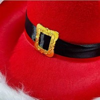 Großhandel Cowboy Weihnachtsmütze Rote Kunstfell Weihnachtsmannmütze mit Breiter Krempe für Feiertagspartys