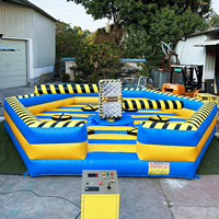 Parcours d'obstacles gonflable Meltdown Game, machine d'obstacles rotative avec matériau PVC et installation facile pour usage commercial