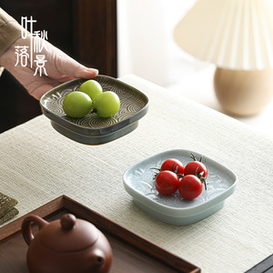Assiette carrée en céramique de style chinois, faite à la main, pour sauces, fruits, idéale pour les fêtes, origine Dehua - Product Image 2