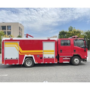 Camion de lutte contre l'incendie ISUZU KV100 3500 litres, nouvelle génération, cabine double LDH RHD, petits camions de pompiers à vendre en Chine - Product Image 2