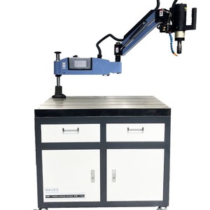 Machine à tarauder avec système de pulvérisation d'huile et de soufflage d'air, pas de 16 mm, précision de 0,01 mm, traitement semi-automatique des filetages - Product Image 1