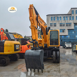 Forte polyvalence de 15 tonnes de matériel de construction d'occasion Hyundai 150w-9 Excavateur sur pneus d'origine Hyundai à vendre - Product Image 1