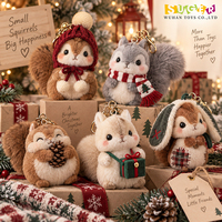 Porte-clés en peluche écureuil de Noël avec logo personnalisé – Cadeau de fin d'année pour promotions hivernales, vente au détail festif et collections saisonnières