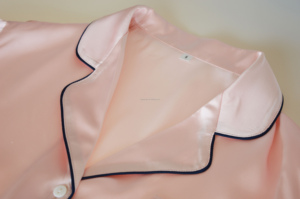 <span class=keywords><strong>Camicia</strong></span> <span class=keywords><strong>da</strong></span> <span class=keywords><strong>notte</strong></span> personalizzata <span class=keywords><strong>camicia</strong></span> <span class=keywords><strong>da</strong></span> <span class=keywords><strong>notte</strong></span> <span class=keywords><strong>da</strong></span> donna di lusso 100% di seta di gelso <span class=keywords><strong>camicia</strong></span> <span class=keywords><strong>da</strong></span> <span class=keywords><strong>notte</strong></span> con bottoni 3/4 abiti <span class=keywords><strong>a</strong></span> maniche <span class=keywords><strong>camicia</strong></span> <span class=keywords><strong>da</strong></span> <span class=keywords><strong>notte</strong></span> pigiami di seta - Product Image 5