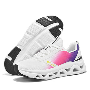 Chaussures de course respirantes, légères, antidérapantes, durables, pour le sport et les loisirs en plein air, pour hommes et femmes, style décontracté pour couples. - Product Image 1