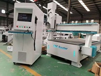 Machine de découpe du bois automatique GJ- 1325, routeur ATC cnc, outil pour le travail du bois