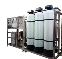 Système de traitement d'eau par osmose inverse (RO) à petite échelle 500 LPH avec moteur PLC, réservoir sous pression et pompe pour la filtration et la distribution de saumure
