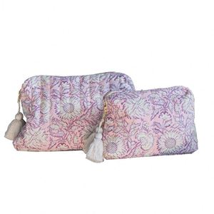 Bolsa de Maquillaje Floral Personalizada, Bolsa de Cosméticos de Lona Floral, Bolsa de Aseo Floral con Borla, Estética Coqueta - Product Image 1