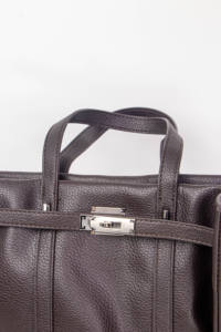 Bolso de hombro de gran capacidad de piel de vaca de primera calidad color café genuino de JunXing, bolso de hombro sencillo y moderno para mujer. - Product Image 4