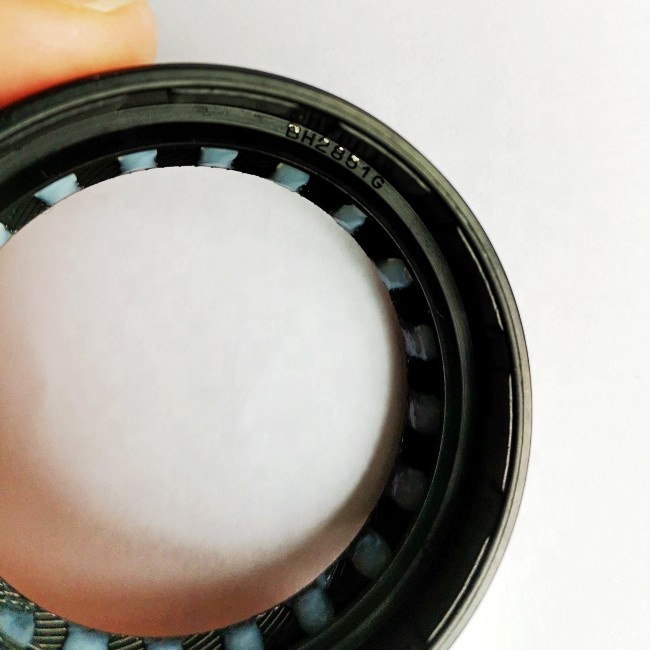 XTSEAO DTC 38*49*8/12 Oil Seal - Long Working Life for ISUZ U