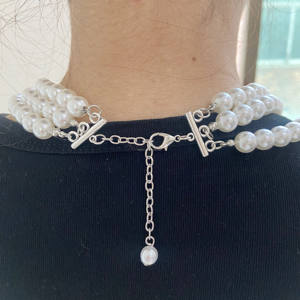 Collares personalizados de joyería de perlas de tres capas Jack y Jill dijes redondos rosa azul JJ letra colgante collar Accesorios - Product Image 3