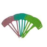 Étiquettes de plantes en forme de T réutilisables de haute qualité à prix plus bas, en plastique blanc/couleur personnalisée, faciles à installer, différentes tailles pour les panneaux