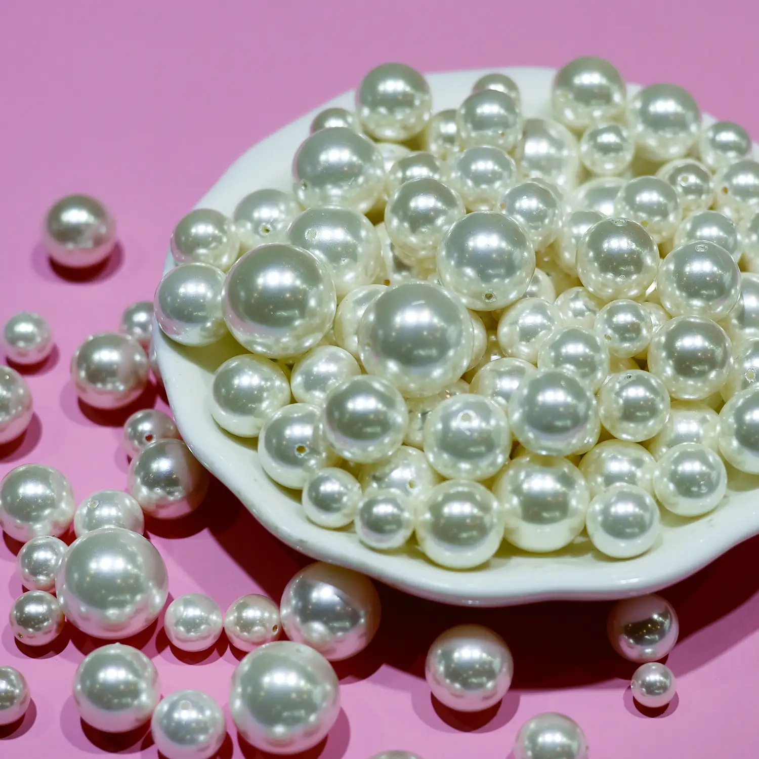 Perle d'imitation blanche en gros haute brillance à moitié percée perle naturelle en vrac pour bijoux